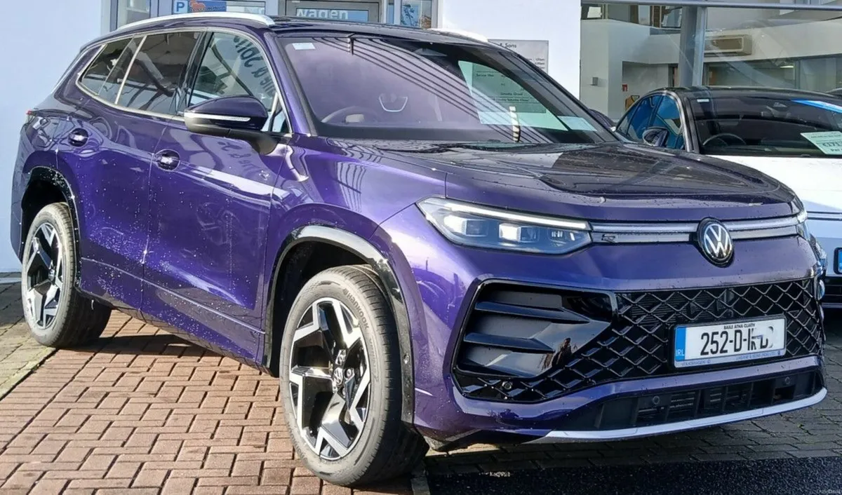 Volkswagen Tayron R-LINE 75 2.0 TDI 150HP **7 SEAT - Image 1