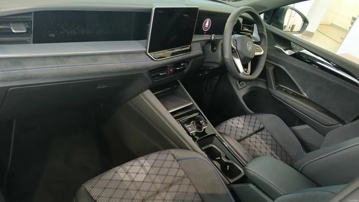 Volkswagen Tayron R-Line Edition 75  2.0 TDI 150HP - Image 3