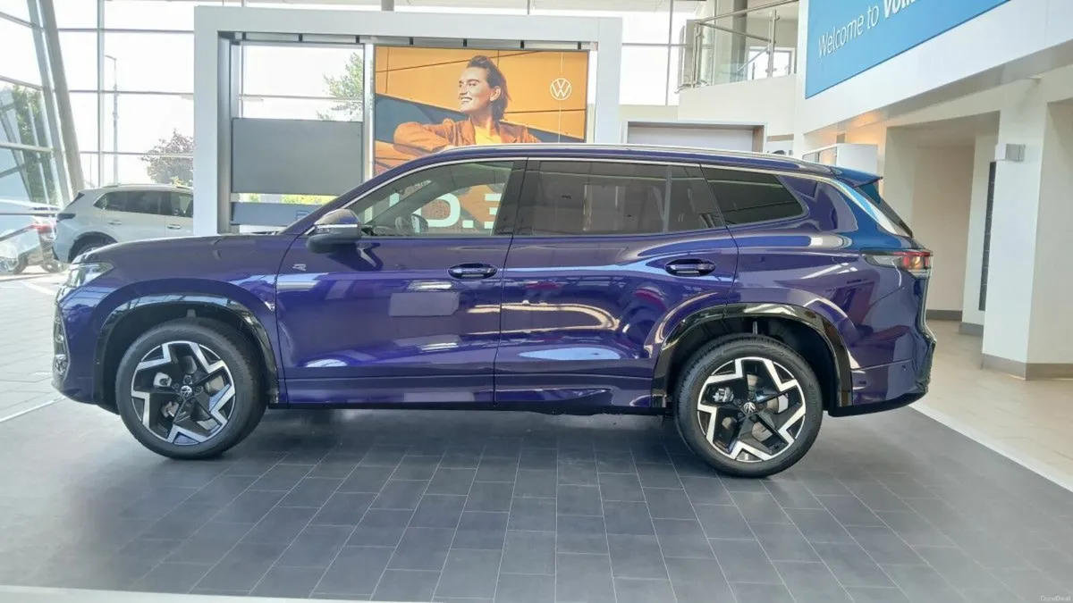 Volkswagen Tayron R-Line Editon 75 2.0 TDI 150HP * - Image 2