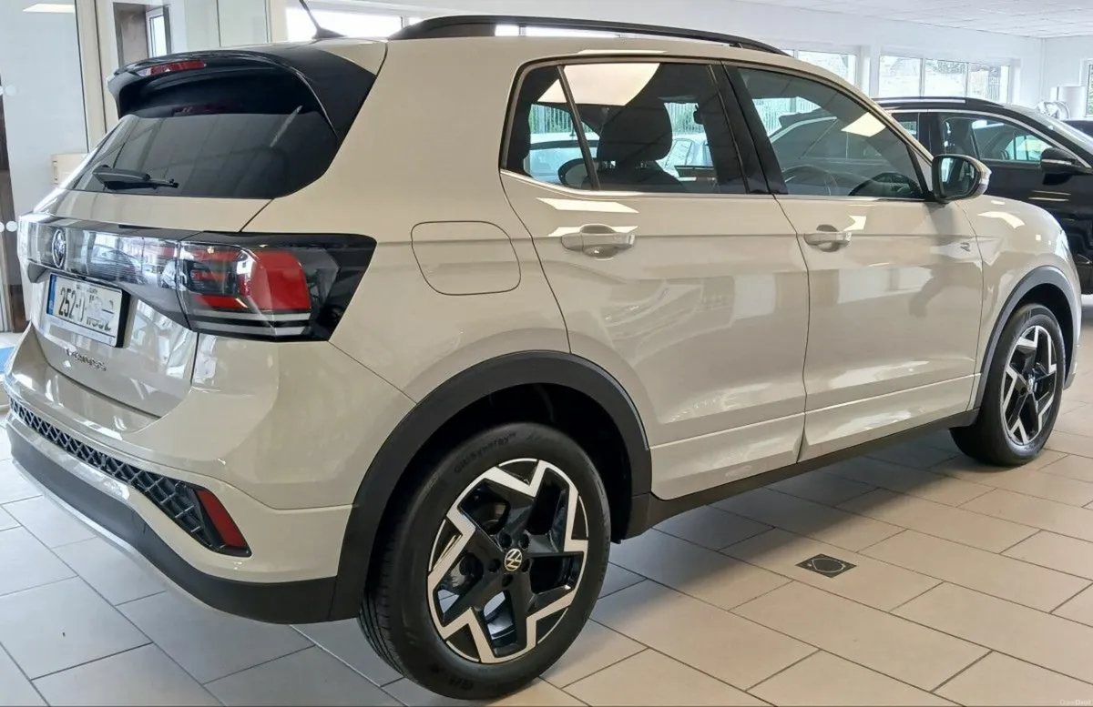 Volkswagen T-Cross R-Line 1.0 TSI 116HP **REAR VIE - Image 4