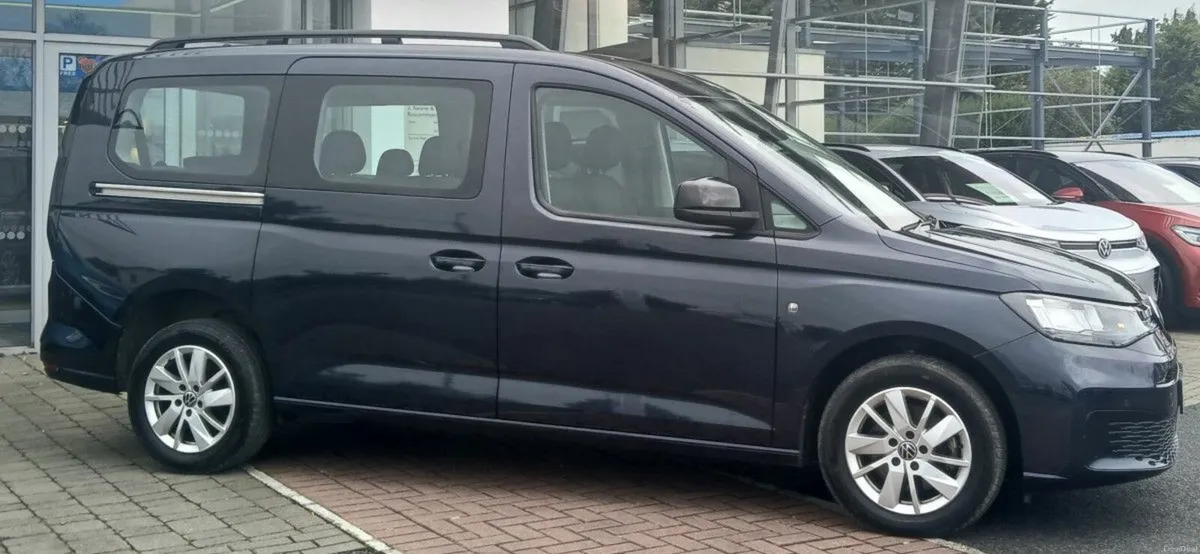 Volkswagen Caddy Maxi Life LIFE TDI 122HP **AUTOMA - Image 2