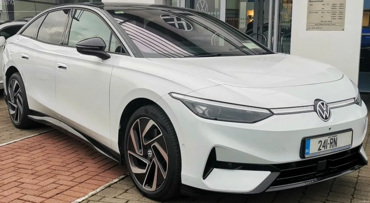 Volkswagen ID.7 PRO 77kWh 286HP **HIGH SPEC, FULLY - Image 1