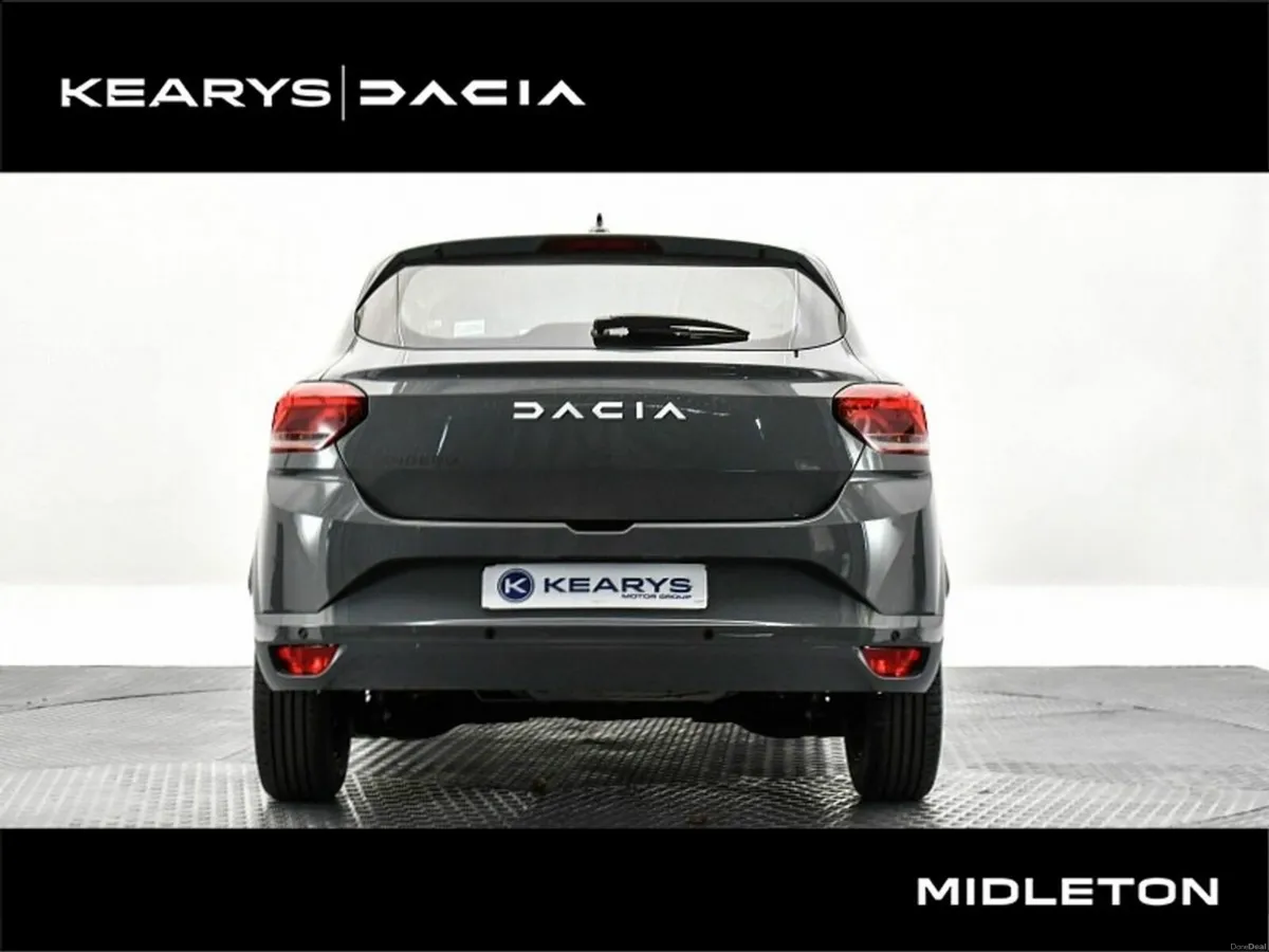 Dacia Sandero Essential TCe 90 5Sp GSR2 - Image 3