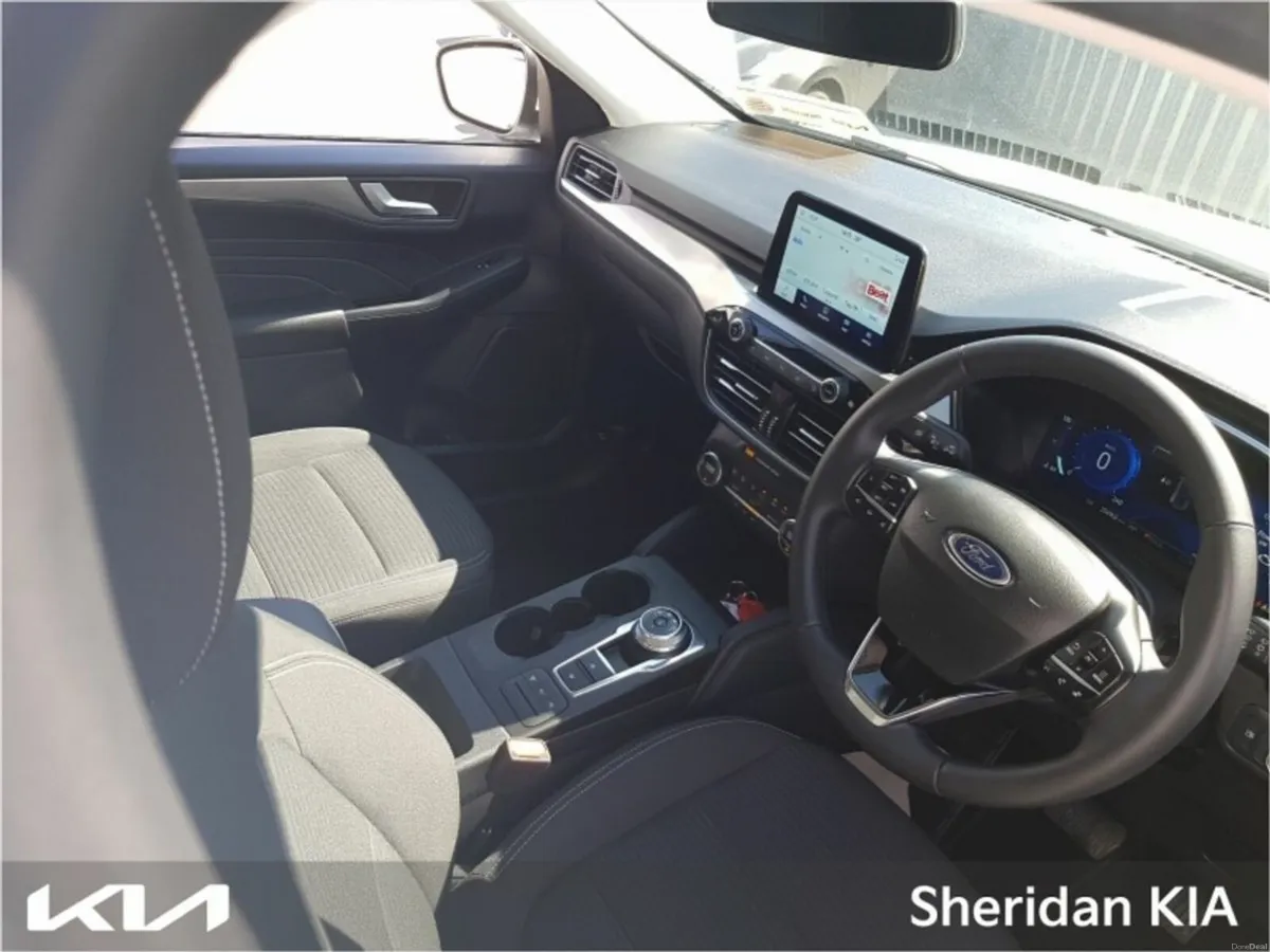 Ford Kuga 2.5 Duratec 225PS PHEV Titanium Auto - Image 2