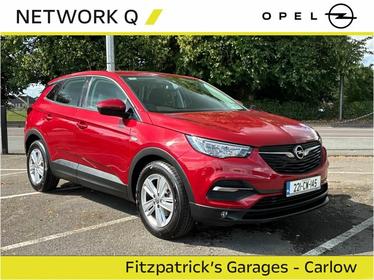 Opel Grandland X SC 1.2i 130PS 6 Speed LOW KM PRIC - Image 1