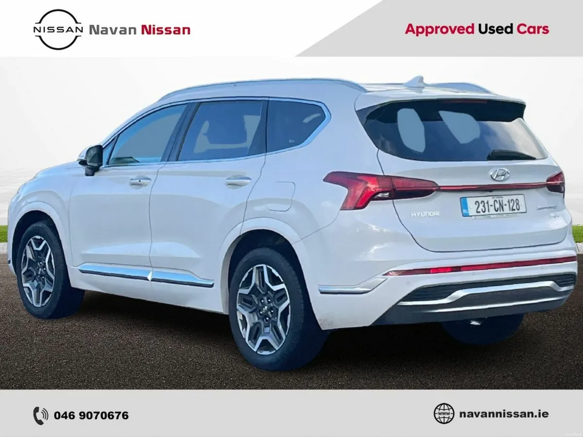 Hyundai Santa Fe 1.6 PHEV 4WD Executive Plus Auto - Image 6