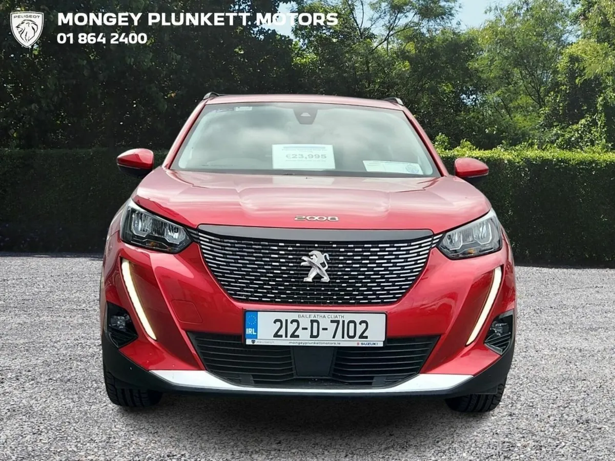 Peugeot 2008 1.2 Puretech 100bhp Allure - Image 2