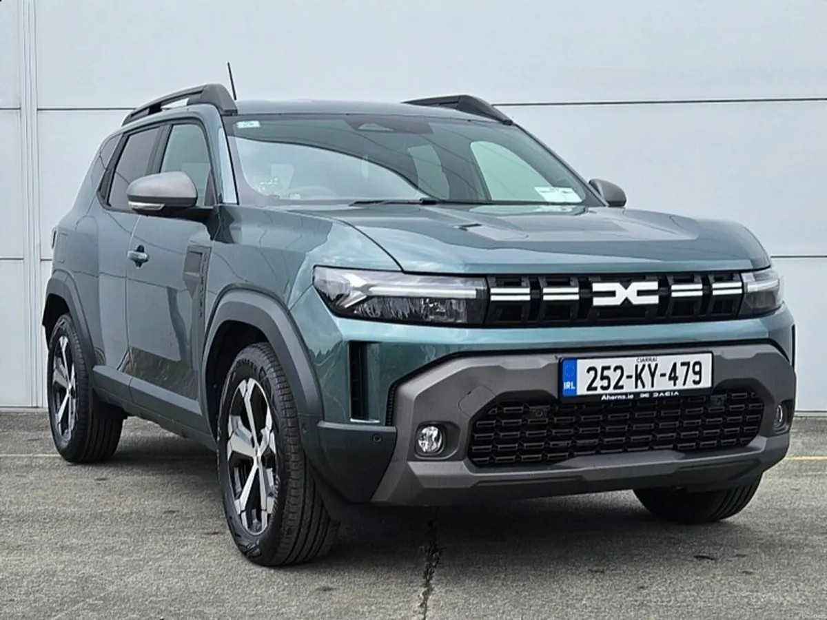 Dacia Duster HEV 140 Journey - Image 1