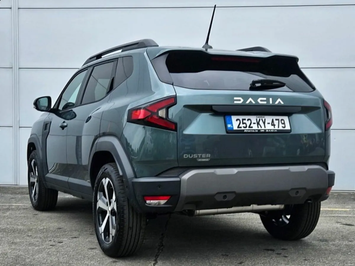Dacia Duster HEV 140 Journey - Image 3