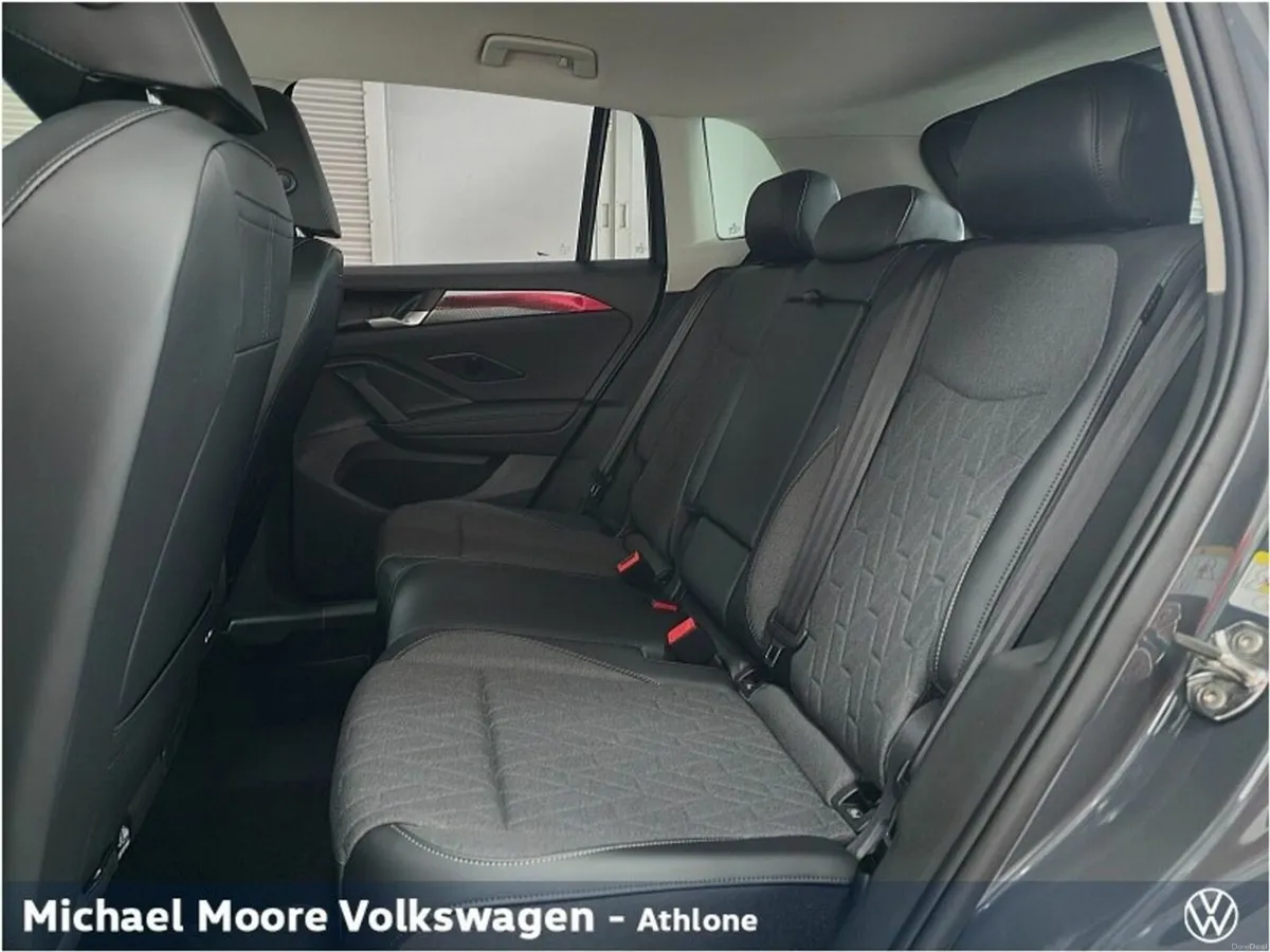Volkswagen Tiguan TIGUAN ED75 2.0TDI DSG 150BHP - Image 6