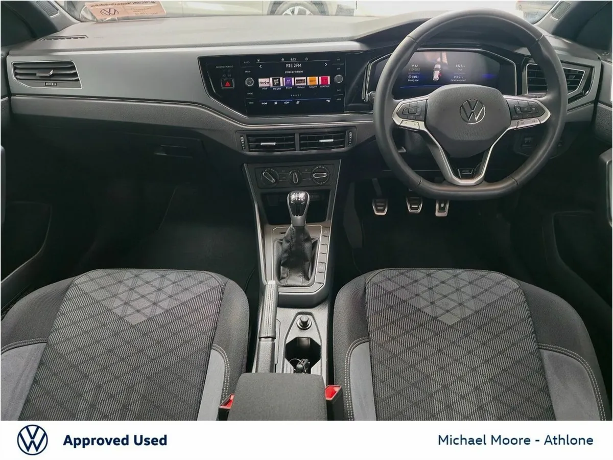 Volkswagen Taigo 1.0 TSI 115BHP M6F R-LINE - Image 2