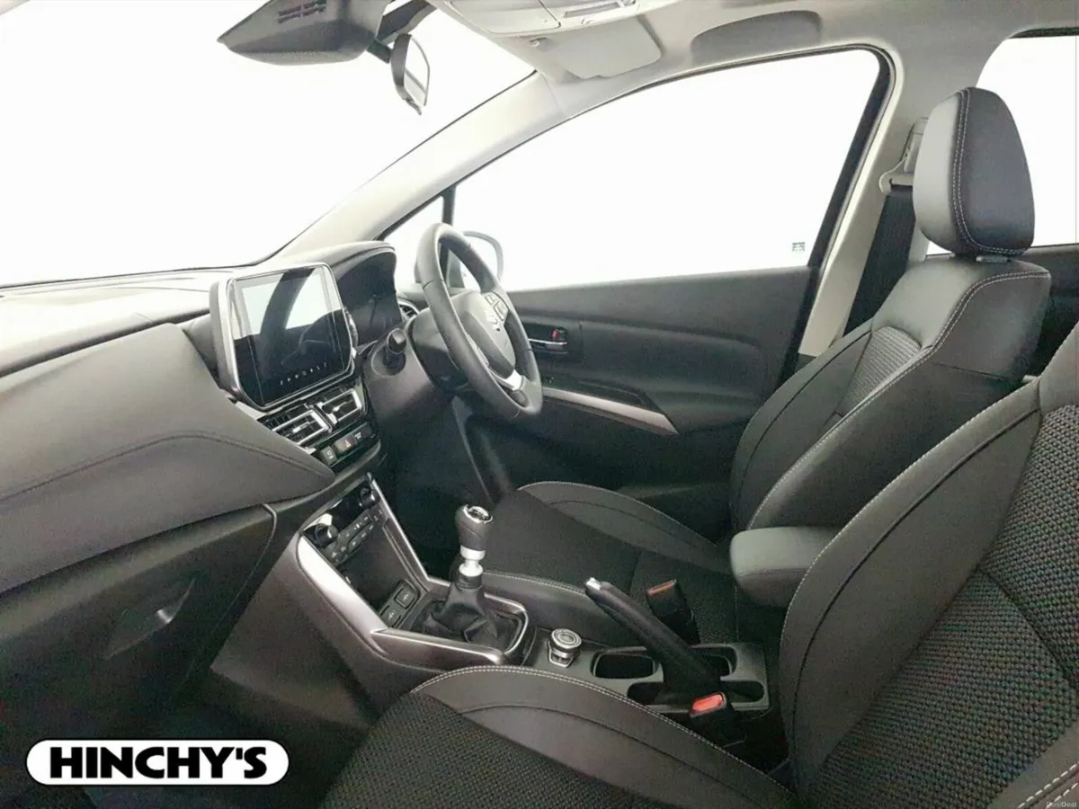 Suzuki SX4 S-Cross Ultra 1.4T 4x4 - Image 4