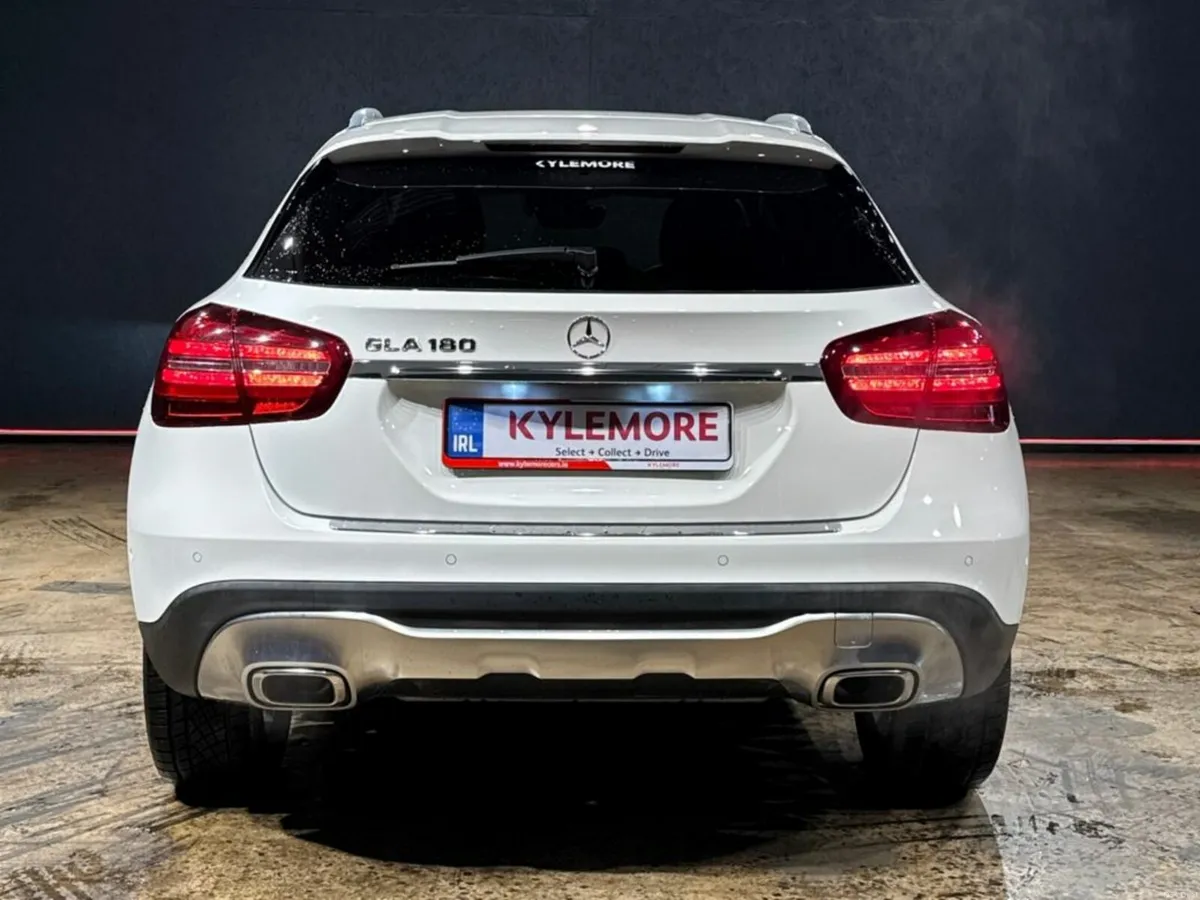 Mercedes-Benz GLA AUTOMATIC - FULL BLACK LEATHER U - Image 4