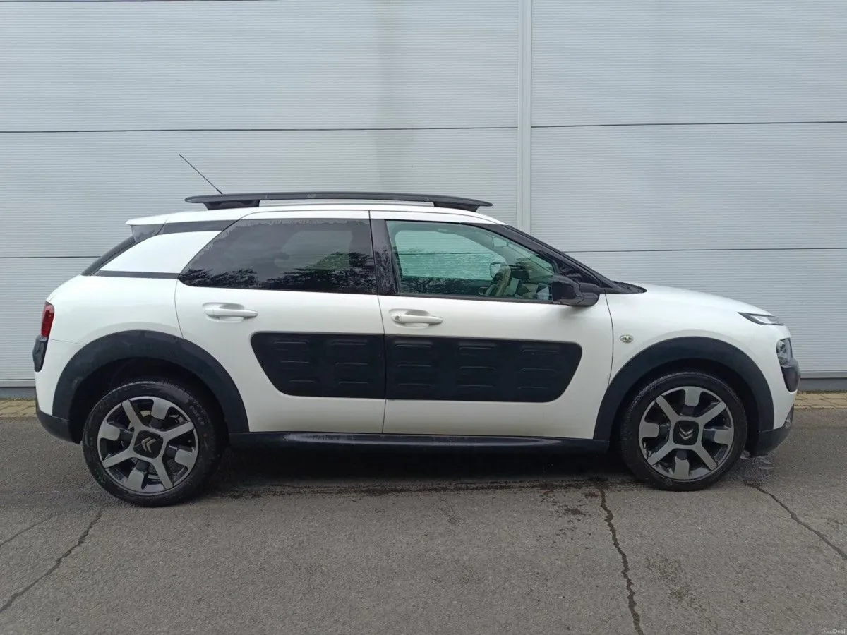 Citroen C4 Cactus 1.6 BlueHDi 100 Feel M6F - Image 2