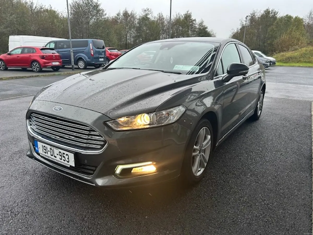 Ford Mondeo 1.5TDCi 120PS Titanium 5dr Mint - Image 2