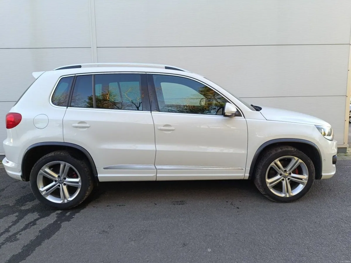 Volkswagen Tiguan 2.0 TDI 140BHP EDITION-R Line - Image 2