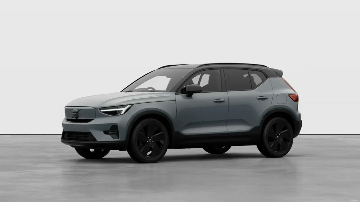 Volvo EX40 BLACK EDITION LONG *560KMS RANGE* €120 - Image 1