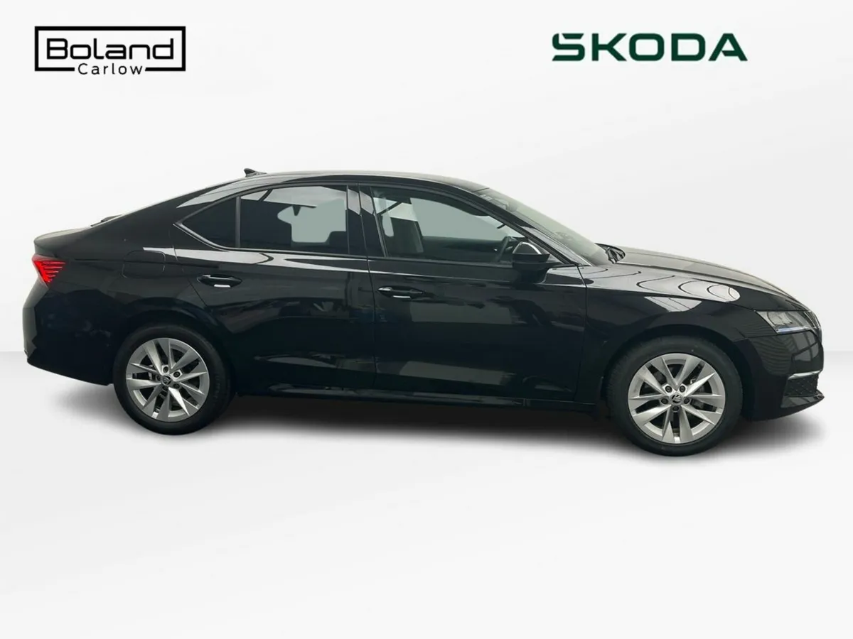 Skoda Octavia 2.0TDI SEL *PRICE DROP* €80 PER WEEK - Image 4