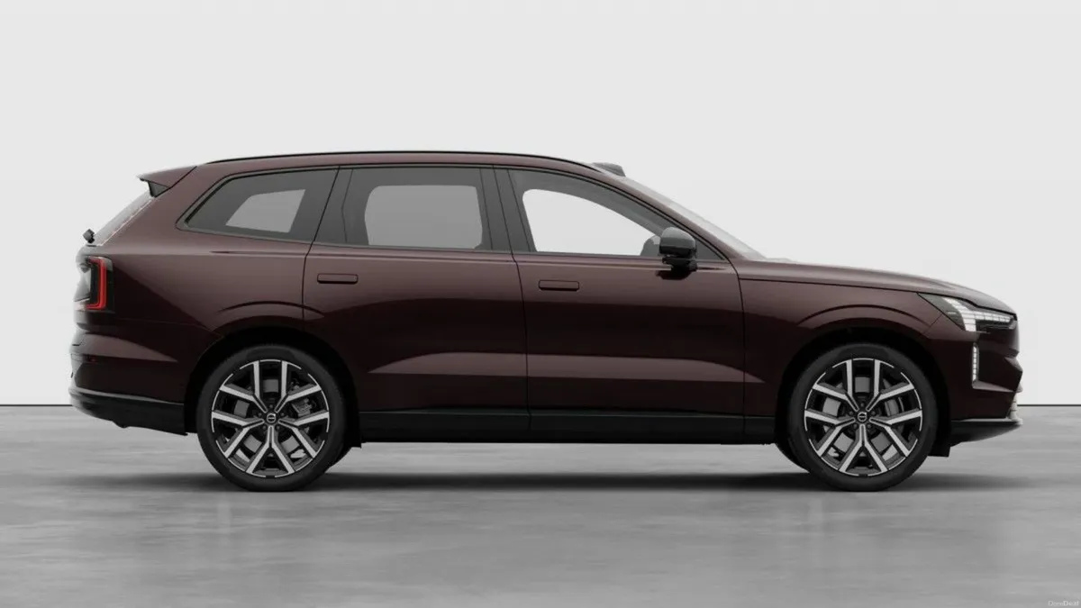 Volvo EX90 ULTRA TWIN *ORDER NOW* €235 P/W ON PCP - Image 5