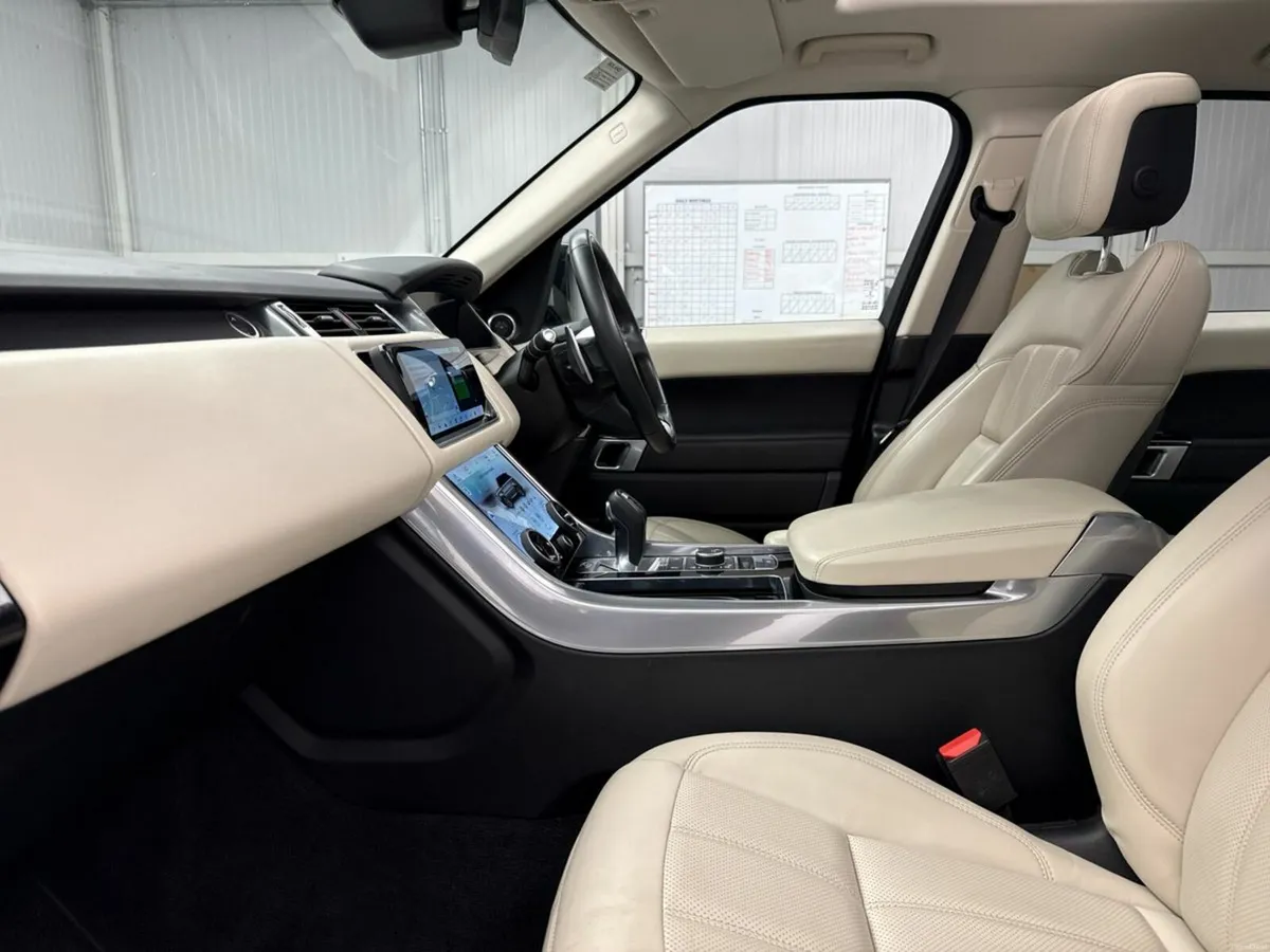 Land Rover Range Rover 2.0 P4008E HSE SPORT *FREE - Image 4