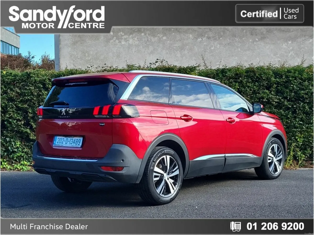 Peugeot 5008 1.2 PureTech 130bhp Allure - Image 4