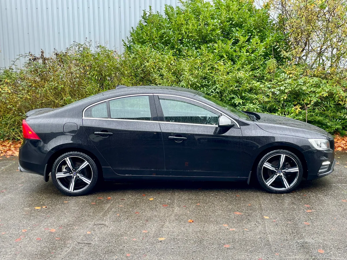 Volvo S60 2016 R Design - Image 2