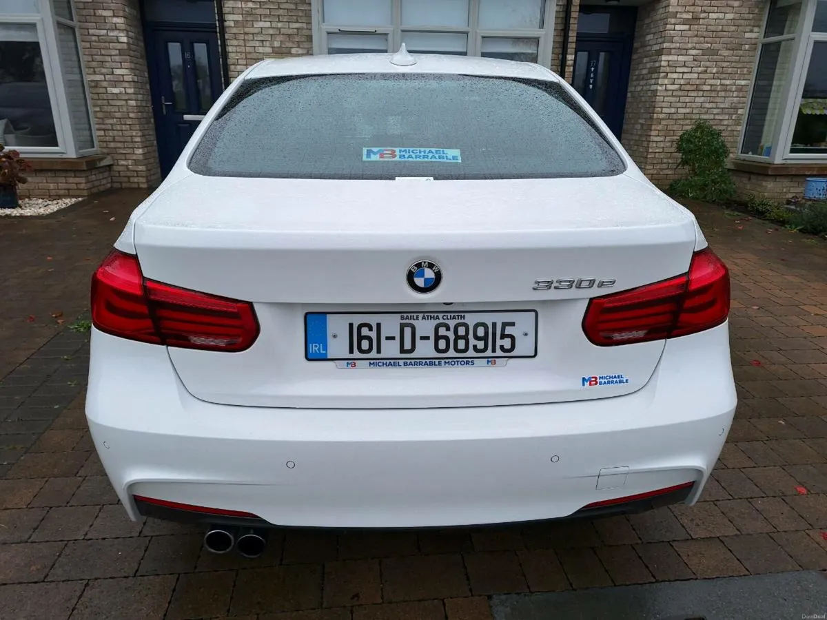 BMW 330e 161-Plate Plug-In Hybrid – White – ~98 - Image 3