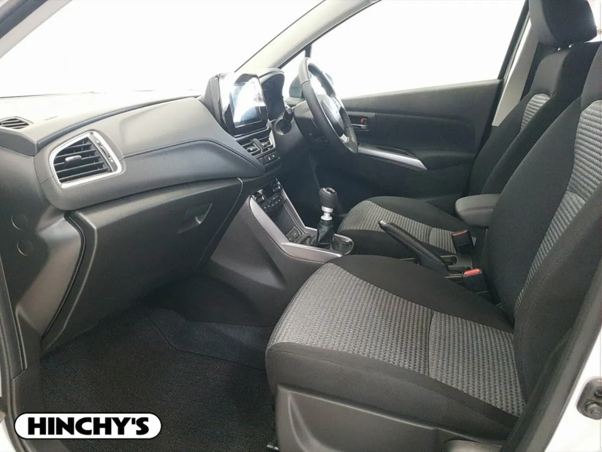 Suzuki S-CROSS Motion 1.4T - Image 4