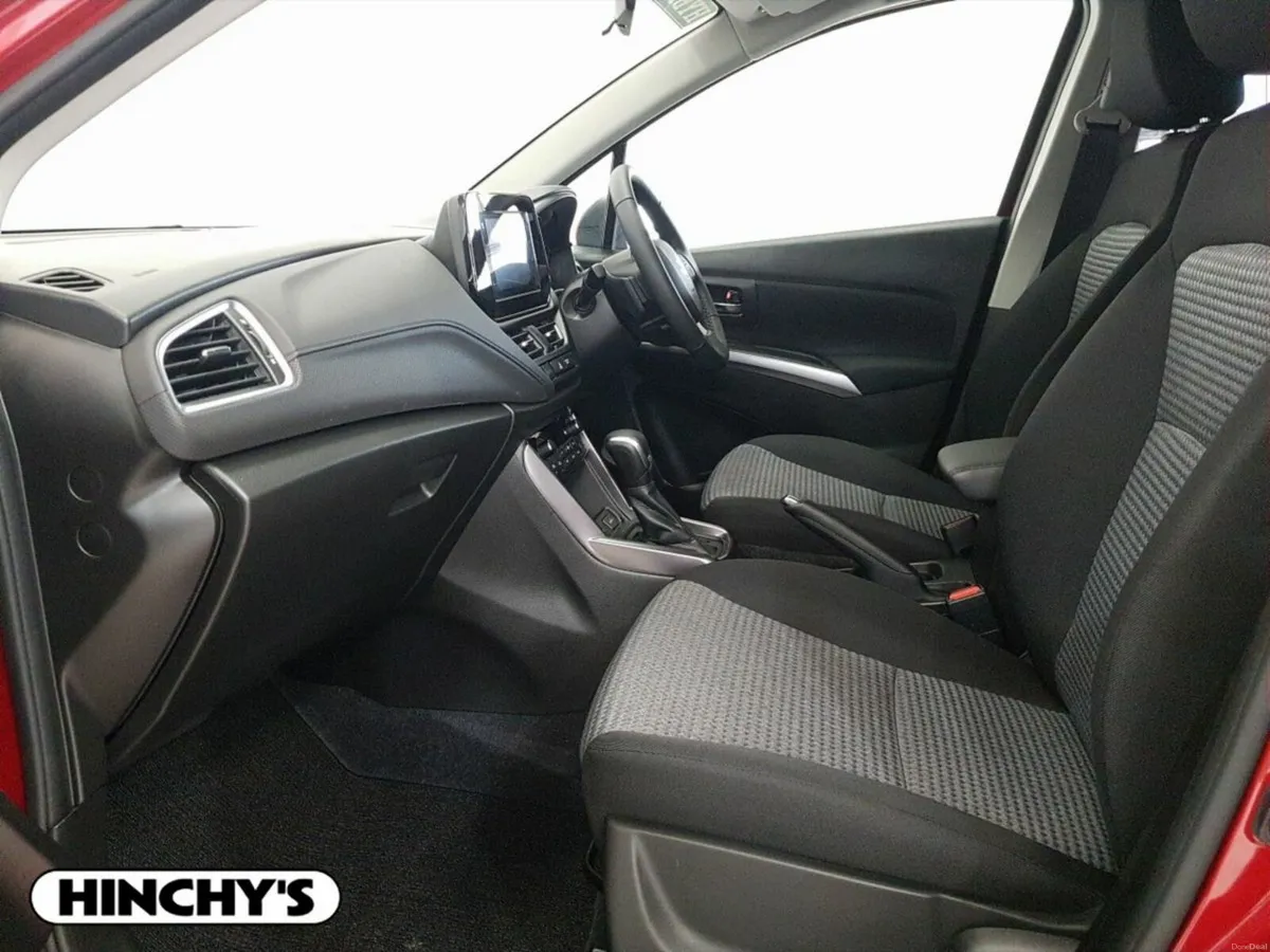 Suzuki S-CROSS S-Cross Motion 1.5 HEV Automatic - Image 4