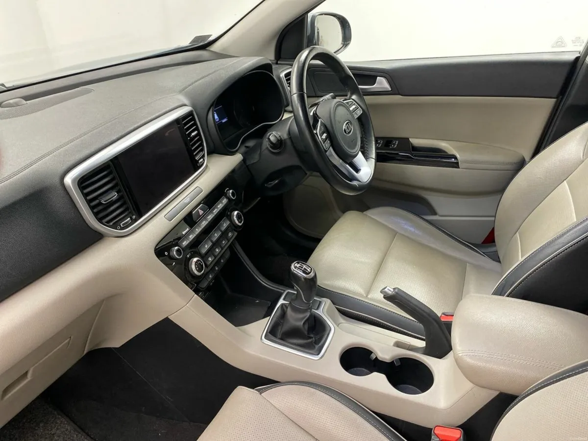 Kia Sportage K3 1.6 CRDI MILD HYBRID - Image 3