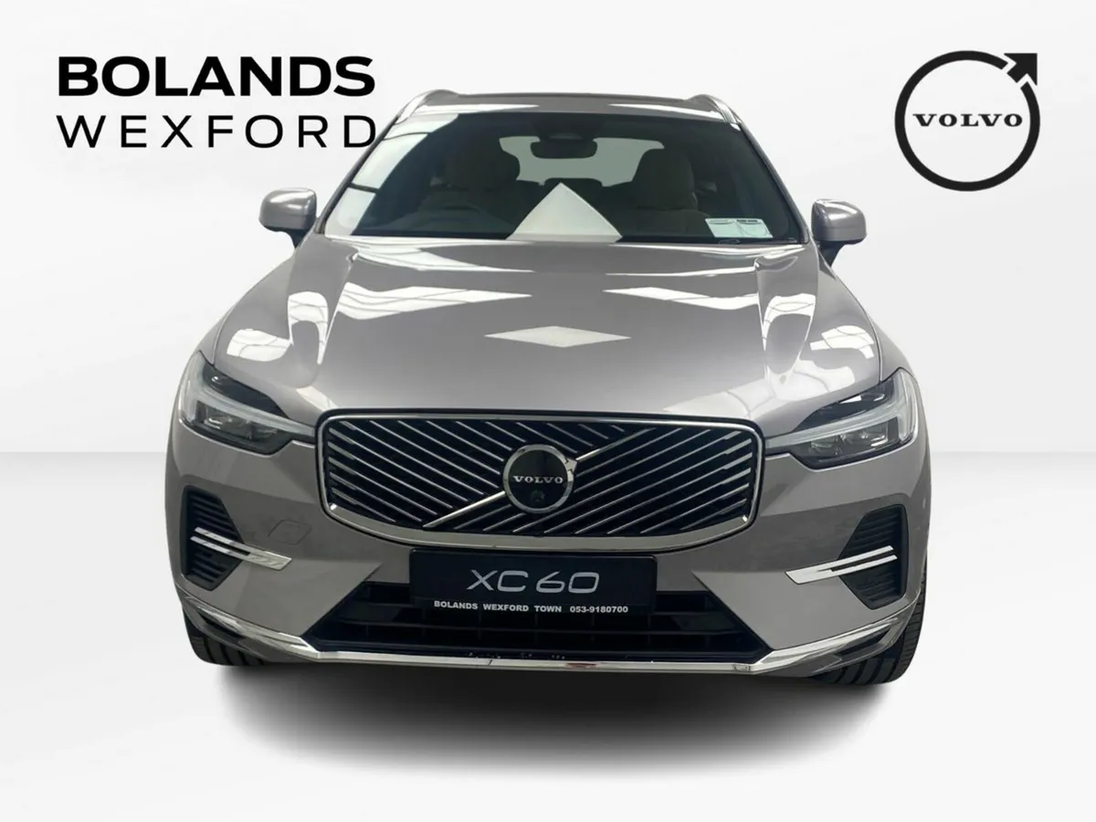 Volvo XC60 Plus Bright in Aurora Sliver with the C - Image 3