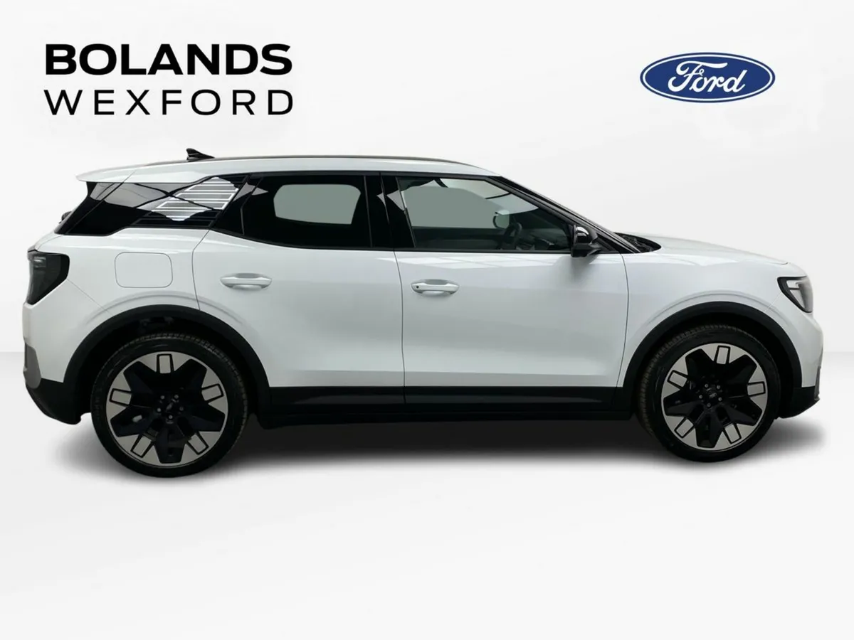 Ford Explorer Premium Extended Range 77kWh - Image 4