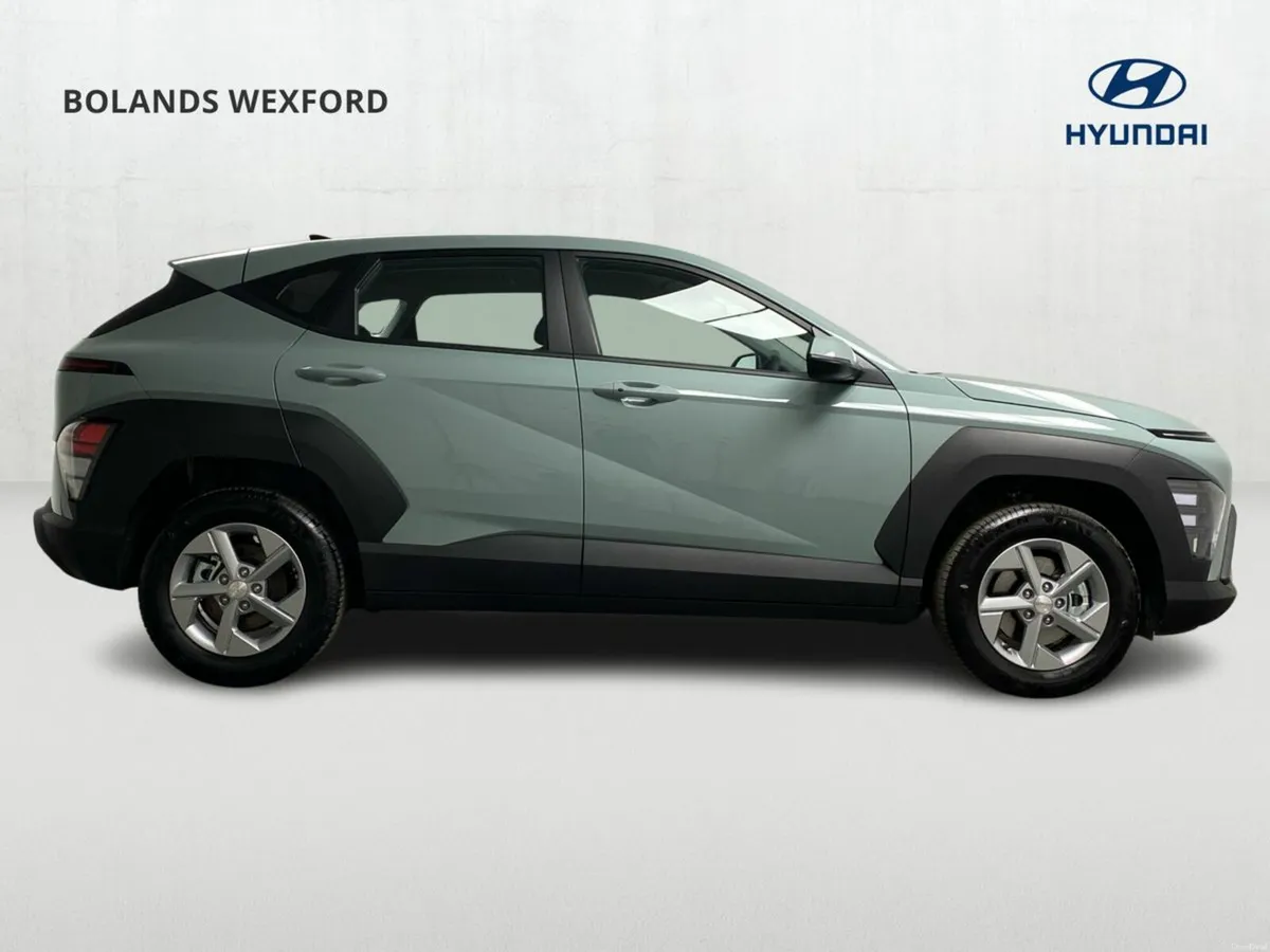 Hyundai KONA Kona Signature - Image 4