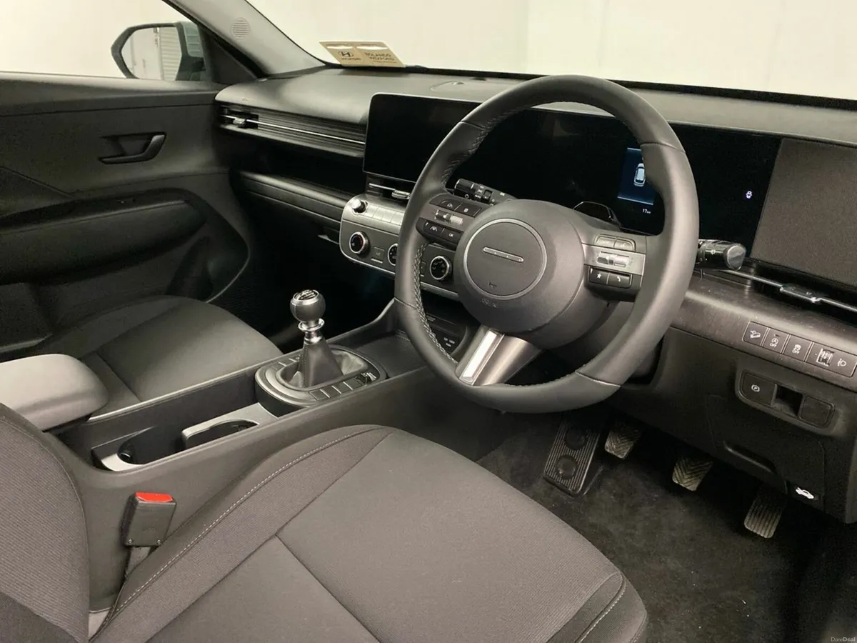 Hyundai KONA Kona Signature - Image 6