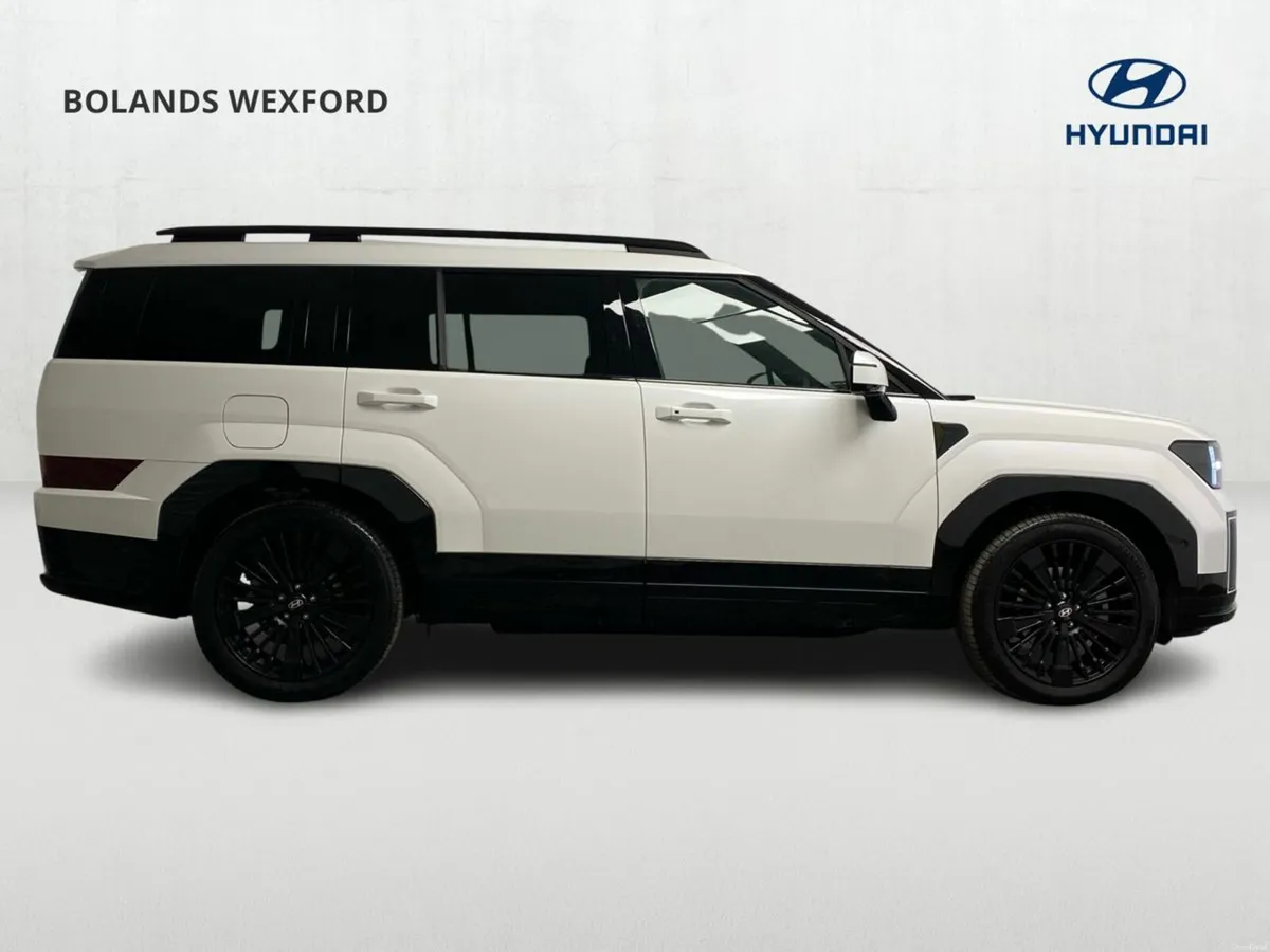 Hyundai Santa Fe SF Premium Calligraphy Creamy Whi - Image 4