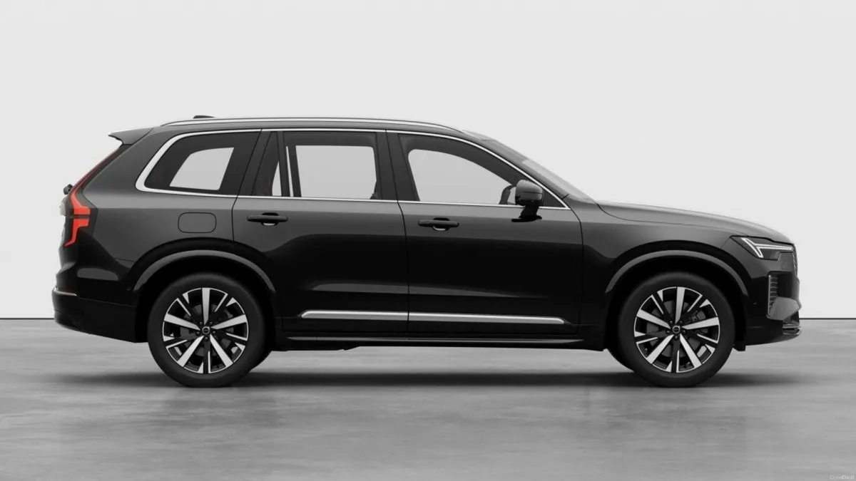 Volvo XC90 XC90 Onyx Black Plus Bright edition Car - Image 5
