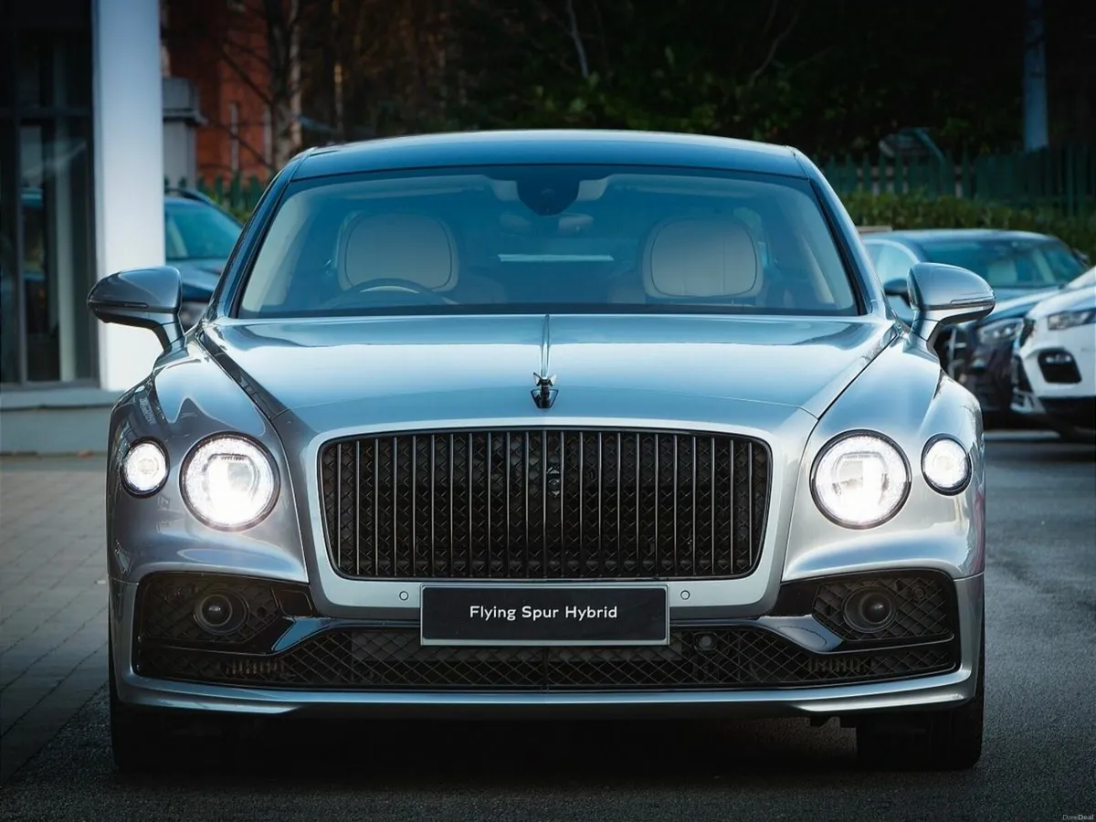Bentley Flying Spur Bentley Flying Spur Azure 3.0l - Image 2