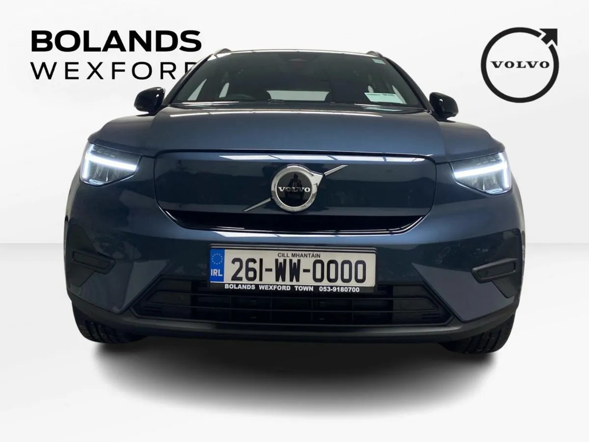 Volvo EC40 - Image 3