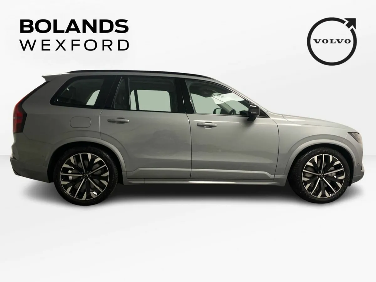 Volvo XC90 Vapor Grey XC90 Plus 21 inch alloys - Image 4