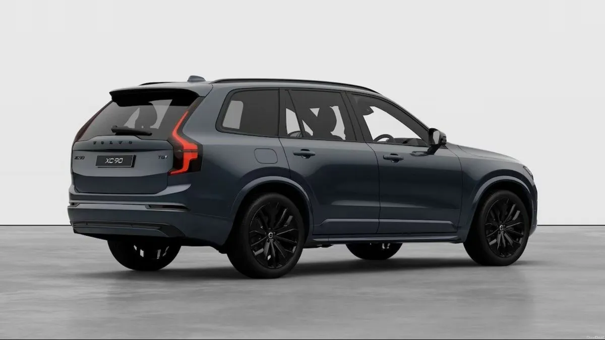 Volvo XC90 Denim Blue XC90 Ultra Black Edition - Image 4