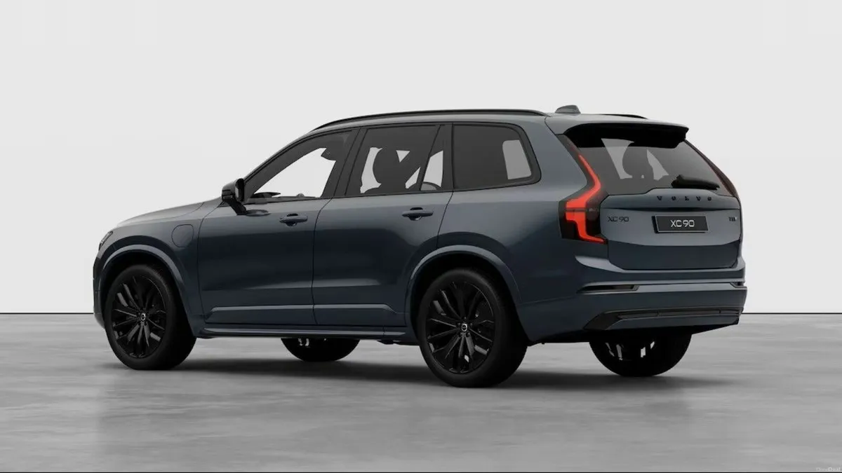 Volvo XC90 Denim Blue XC90 Ultra Black Edition - Image 6