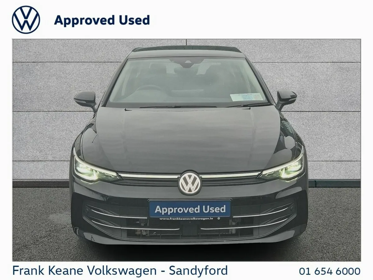 Volkswagen Golf *Style* 1.5TSI PHEV 204HP Auto @Fr - Image 3