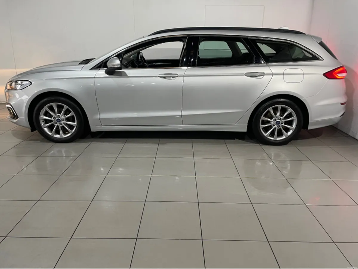 Ford Mondeo ZETEC ESTATE 2.0 DIESEL 150 BHP - Image 6