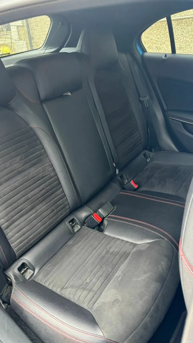 Mercedes-Benz A-Class 2017 - Image 4