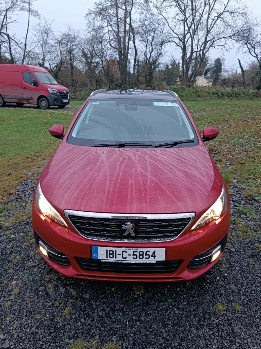 Peugeot 308 - Image 2