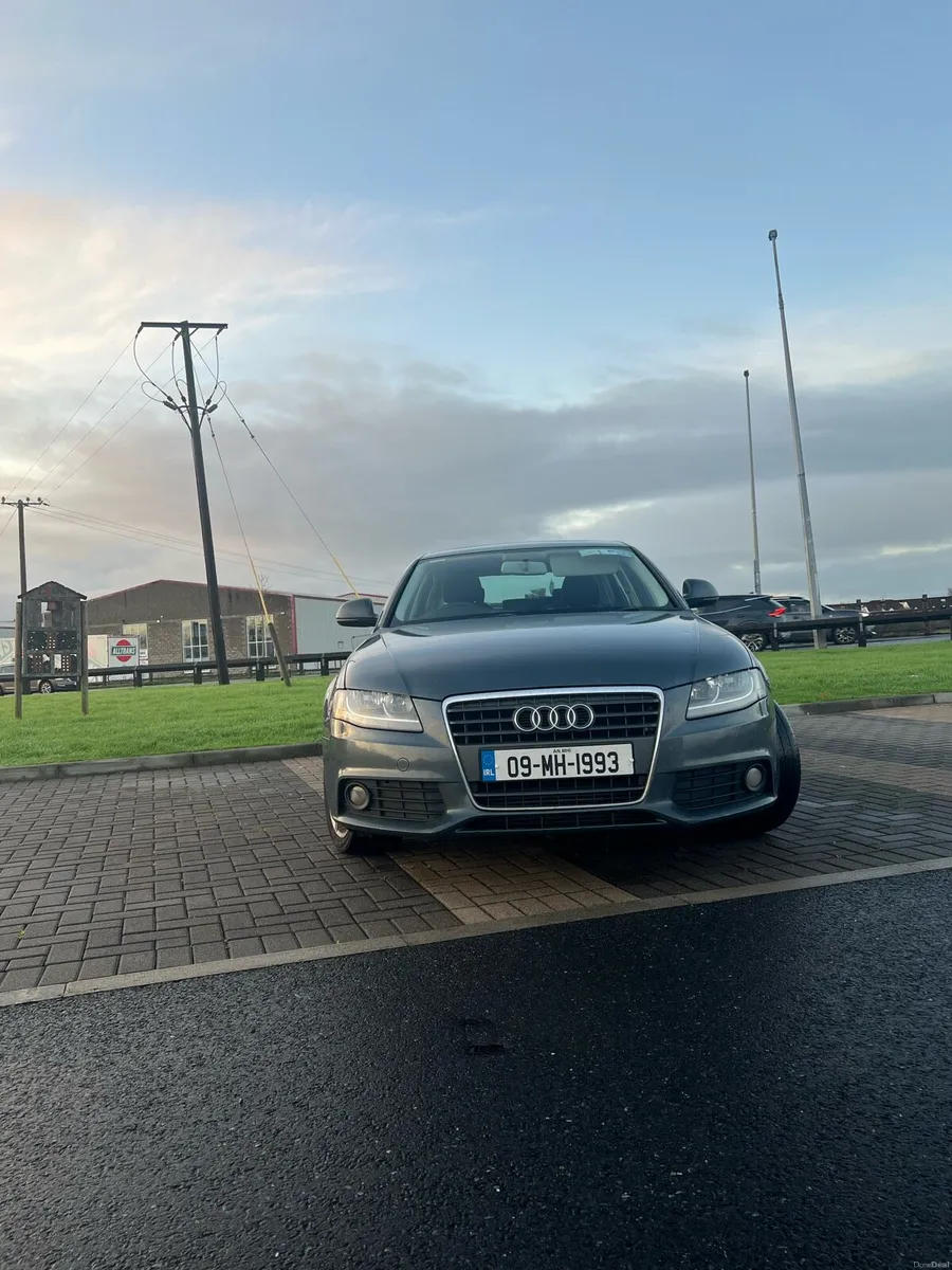 2009 Audi A4 – Excellent Condition - Image 3