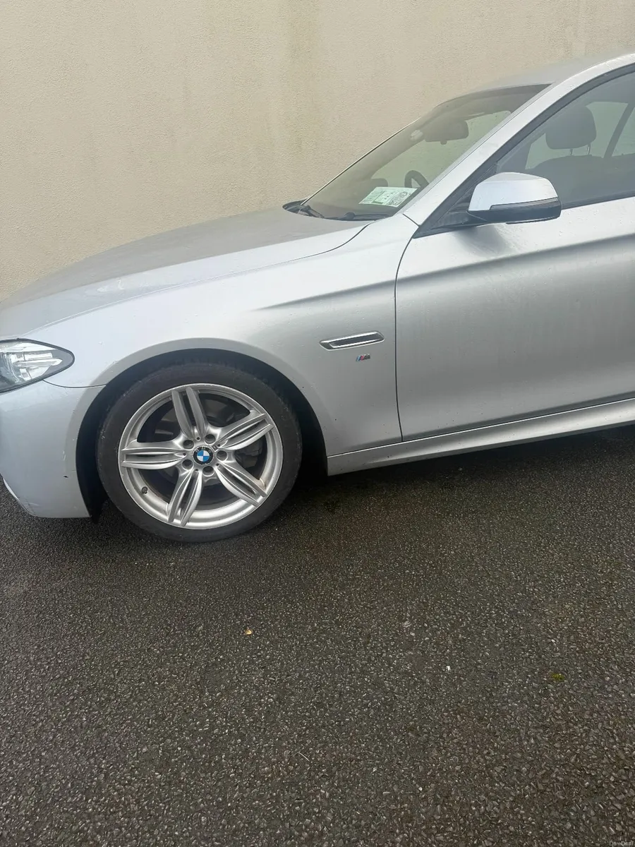 BMW 5-Series 2016 - Image 3