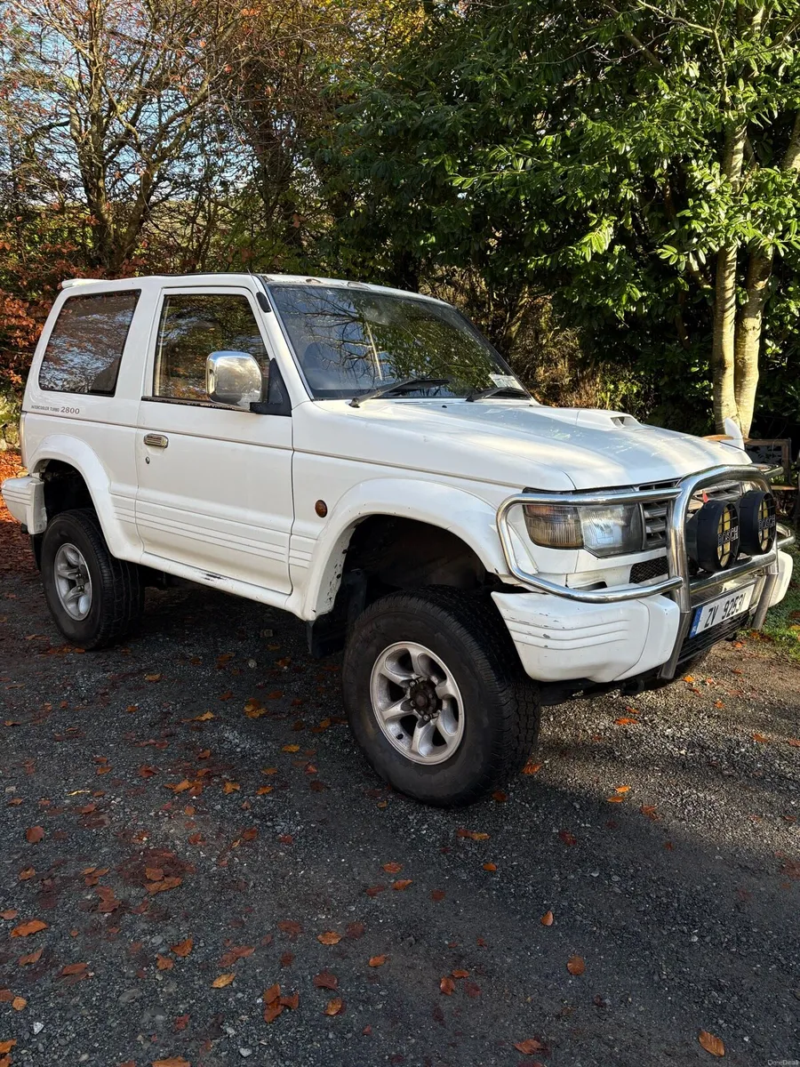 Mitsubishi Pajero - Image 1