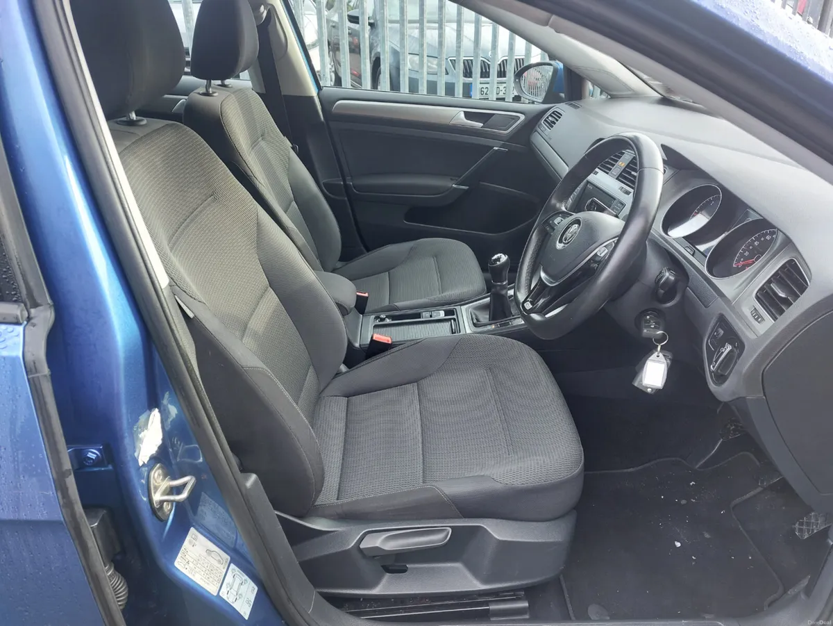 Volkswagen Golf 2017 - Image 3