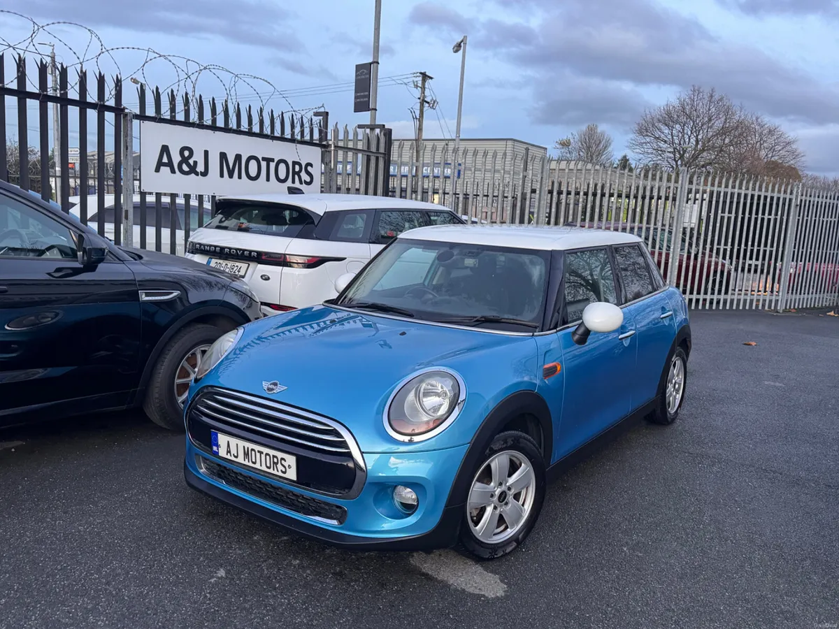 16 MINI COOPER DIESEL AUTOMATIC - Image 3